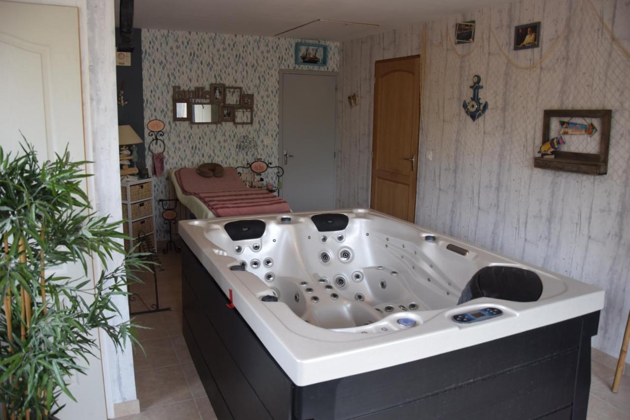 Bed and Breakfast Au Gue Du Bois Neuville-du-Poitou Zewnętrze zdjęcie