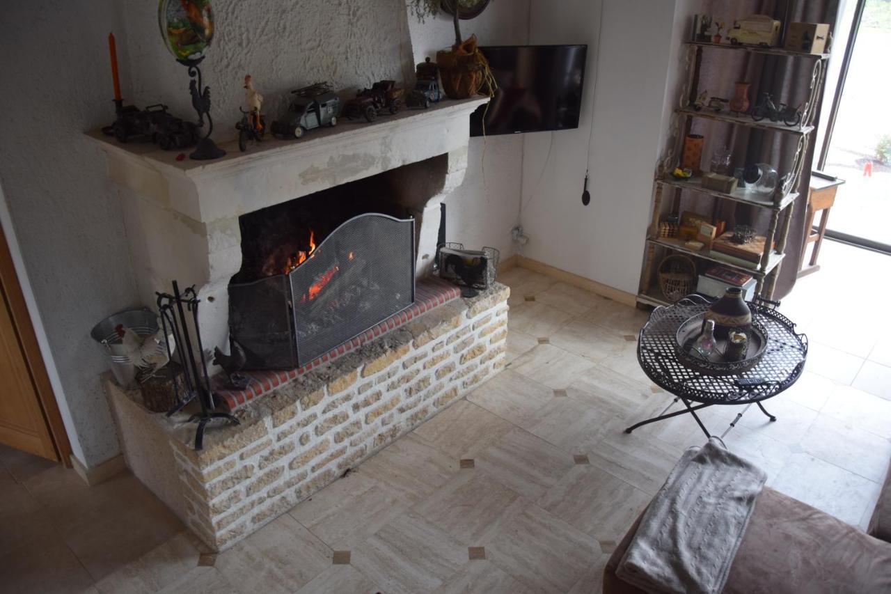 Bed and Breakfast Au Gue Du Bois Neuville-du-Poitou Zewnętrze zdjęcie